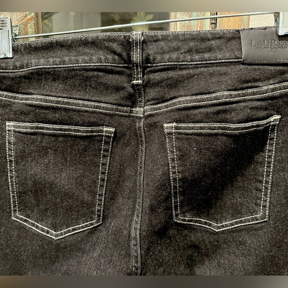 Lauren by Ralph Lauren, designer, black jeans. Size 14 excellent condition. - Picture 4 of 6